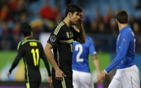 Del Bosque backs Costa to improve for Spain