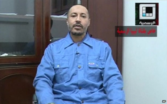 Gaddafi's son in Libya 'apology'