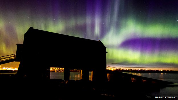 Aurora hunters: The people who chase the Northern Lights - PHOTO