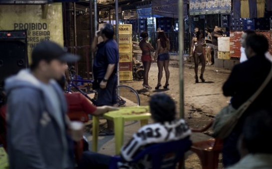 World Cup highlights child prostitution crisis in Brazil - PHOTO+VIDEO