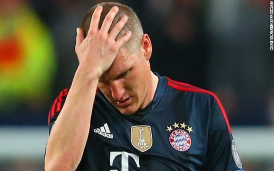 Bayern Munich ban two British tabloids