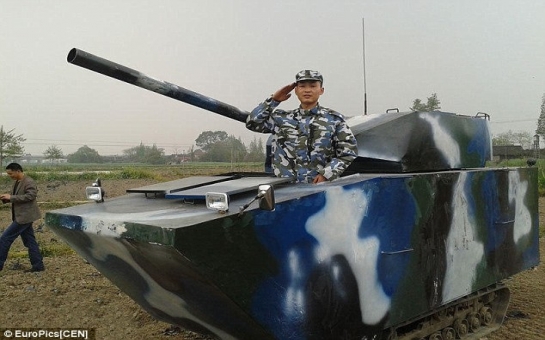 Father builds a fully functioning tank for his six-year-old son - VIDEO