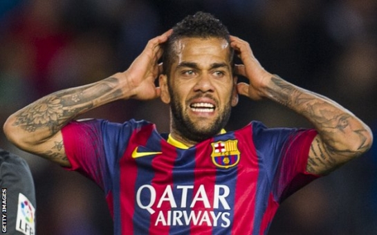 Barcelona defender has banana thrown at him - VIDEO