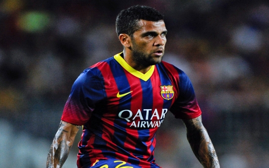 Dani Alves winning racism fight with banana gesture