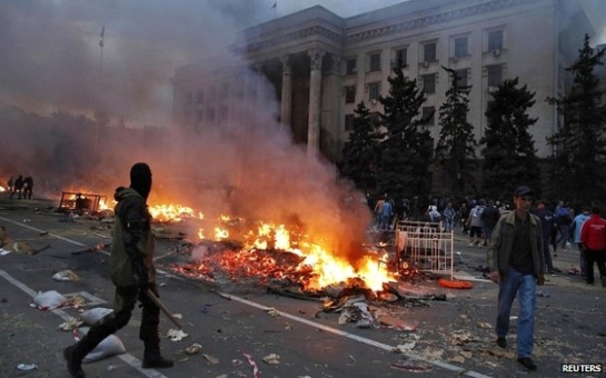 Dozens killed in Odessa fire amid clashes