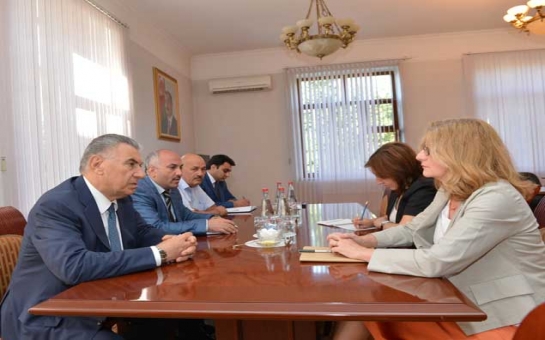 Red Cross urged to ensure return of Azeris in Armenian captivity