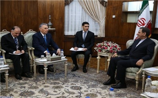 Iranian VP urges closer ties with Azerbaijan