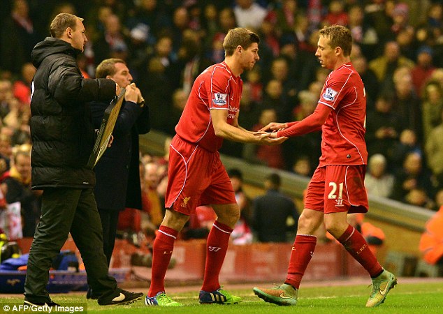 Steven Gerrard has been offered new Liverpool deal