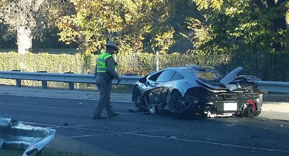 Водитель разбил люксовый McLaren P1 сразу после покупки