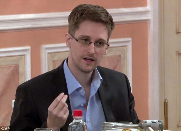 Russian spy chiefs ordered Chapman to seduce whistleblower Snowden