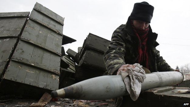 Ukraine crisis: New ceasefire bid with 'Day of Silence'