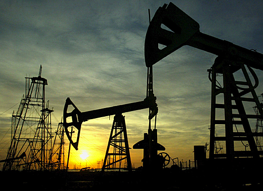 Azeri crude price falls to record low in over three years
