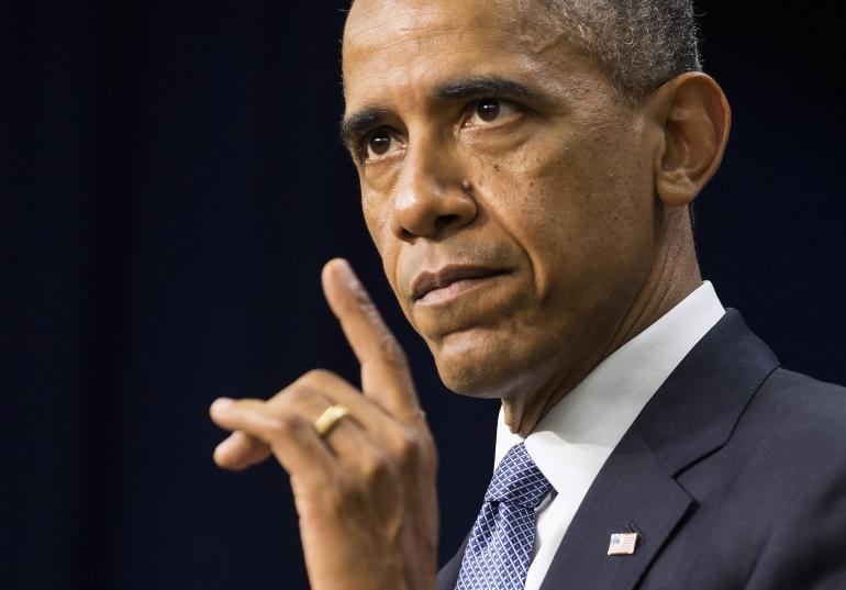 Obama imposes new sanctions on Russia