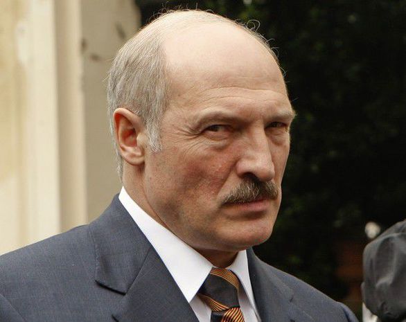 Rusiya Lukaşenkonu hədələdi