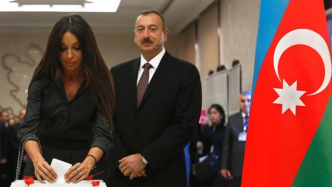 President Aliyev casts ballot in Azerbaijan local elections