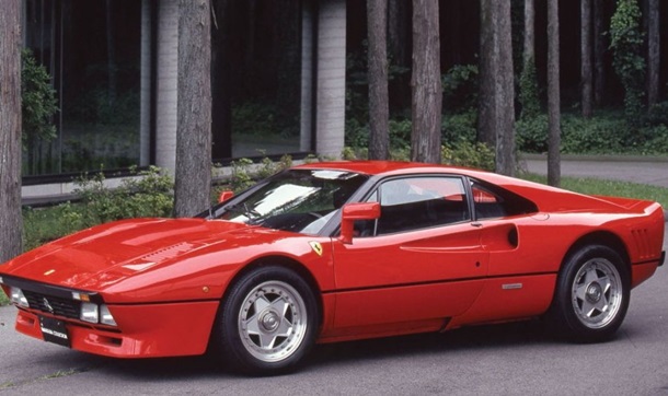 30-летний Ferrari выставят на торги
