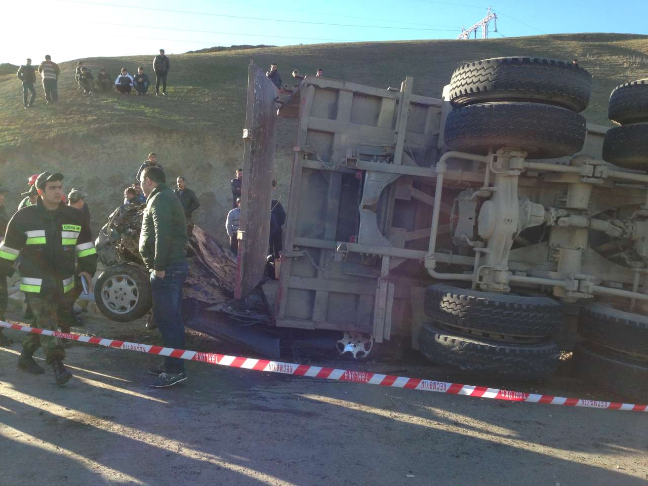 Six people killed in Azerbaijan traffic accident