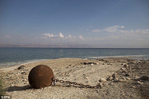 Slow death of the Dead Sea