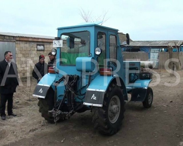 Azərbaycanda qeyri-adi traktor - FOTO