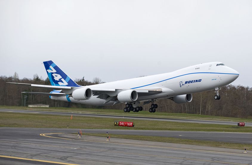 Silk Way West Airlines to buy three Boeing 747-8 freighters