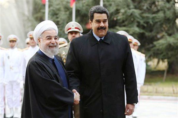 İran və Venesuela neftin qiymətini birgə saxlamağa çalışacaq