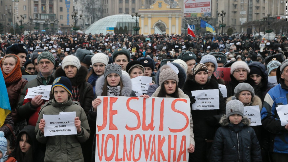 Protesters march for peace in Ukraine