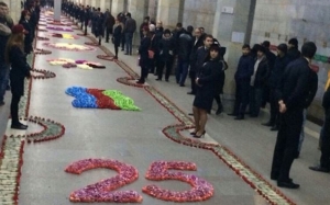 Bakı metrosunda şəhidlər belə anıldı - Foto