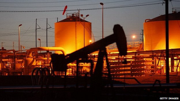 Oil prices rebound on signs of output cuts