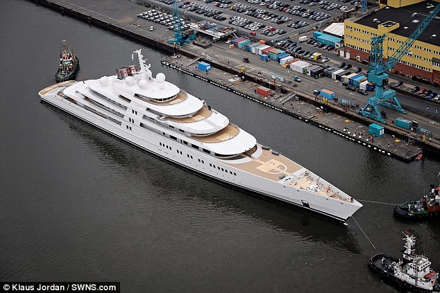 World's new largest private yacht