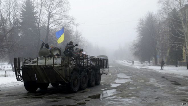 Ukrayna qoşunları Debaltsevo şəhərini tərk edir?