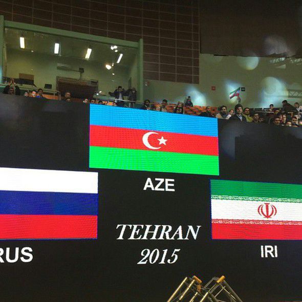 В Иране оскорбили флаг Азербайджана