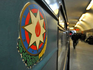 Двухэтажные вагоны в бакинском метро