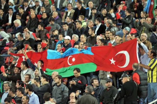 Турция предлагала Азербайджану сдать матч