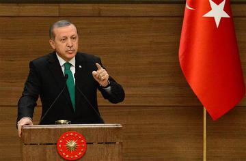 Erdoğan urges muhtars to protect women from violence
