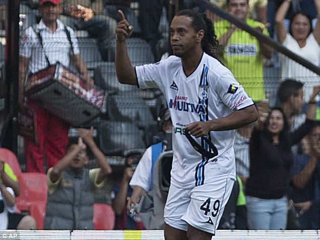 Ronaldinho nets quick-fire brace after coming on ...