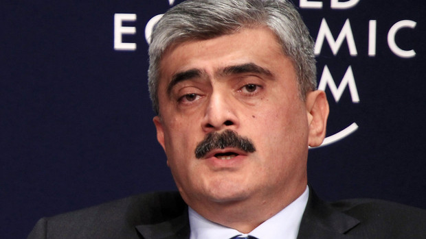 Azerbaijan puts off planned bond sale until 2016