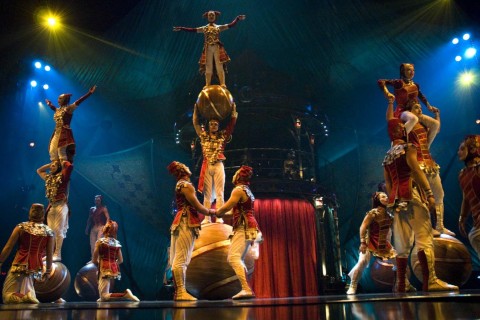 Продан Cirque du Soleil