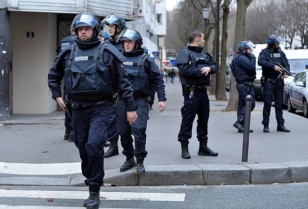 Parisdə böyük terrorun qarşısı alındı