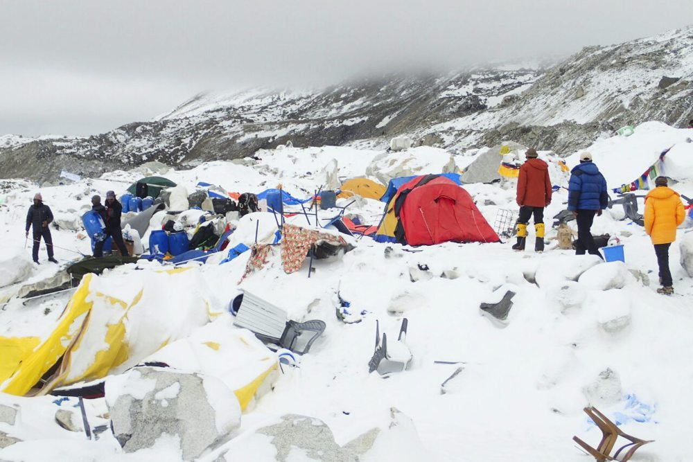 Hit by Avalanche in Everest Basecamp