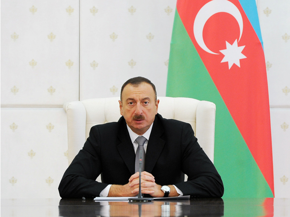 Ильхам Алиев встретился с коллегами