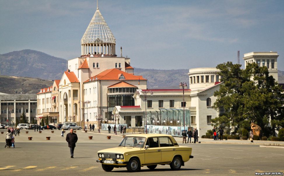 In Nagorno-Karabakh, daily life at the heart of a frozen conflict