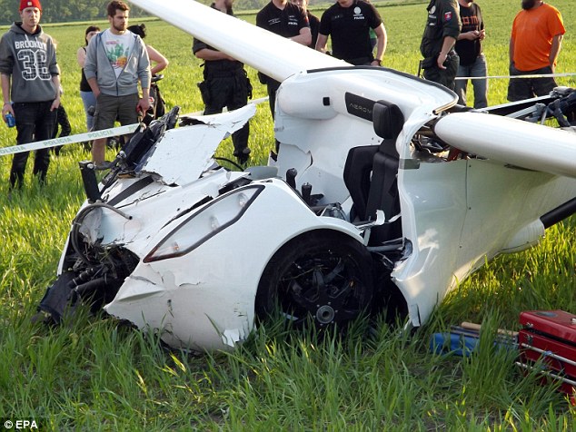 Flying car crashes with inventor inside during test-flight