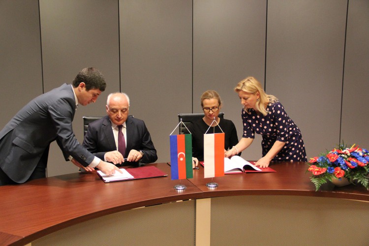 Azerbaijan, Poland agree to boost maritime transportation cooperation