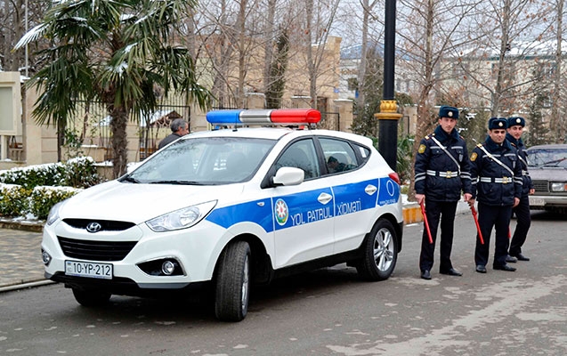 Həftənin ilk iş günündə bu yollar bağlanacaq