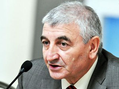 В Азербайджане названы имя и возраст самого пожилого избирателя