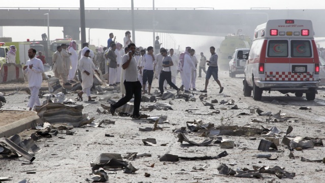 Взрыв возле мечети
