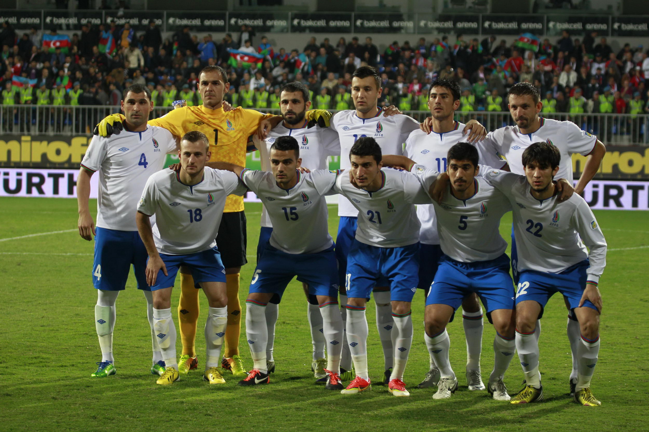 Serbia beat Azerbaijan 4-1