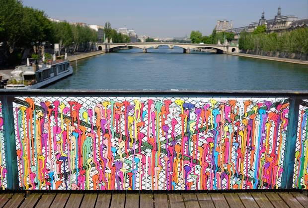 Parisian love padlocks replaced with graffiti art