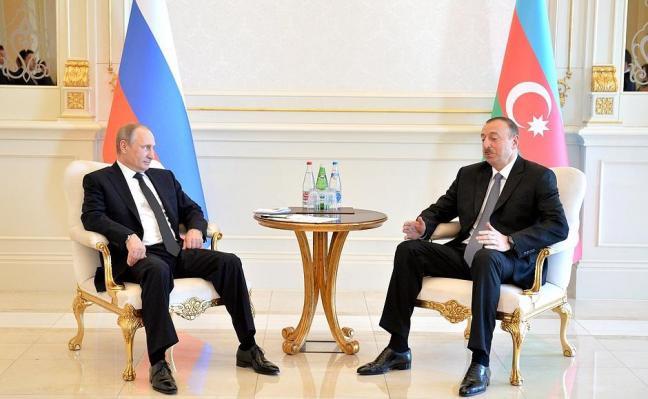 Putin courts gas-rich Azerbaijan