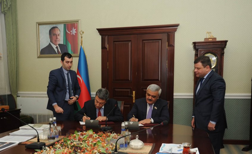 SOCAR agrees to borrow $489 million from Gazprombank